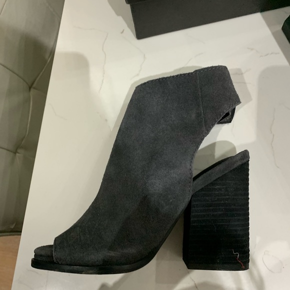 Jeffrey Campbell shoes - Picture 2 of 5